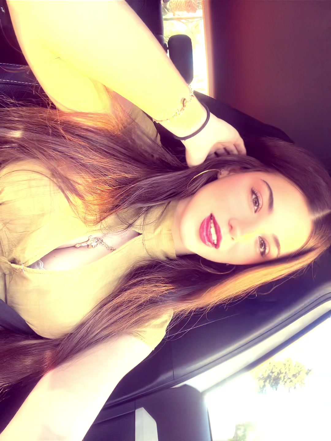 @laauuritaaaaaaa