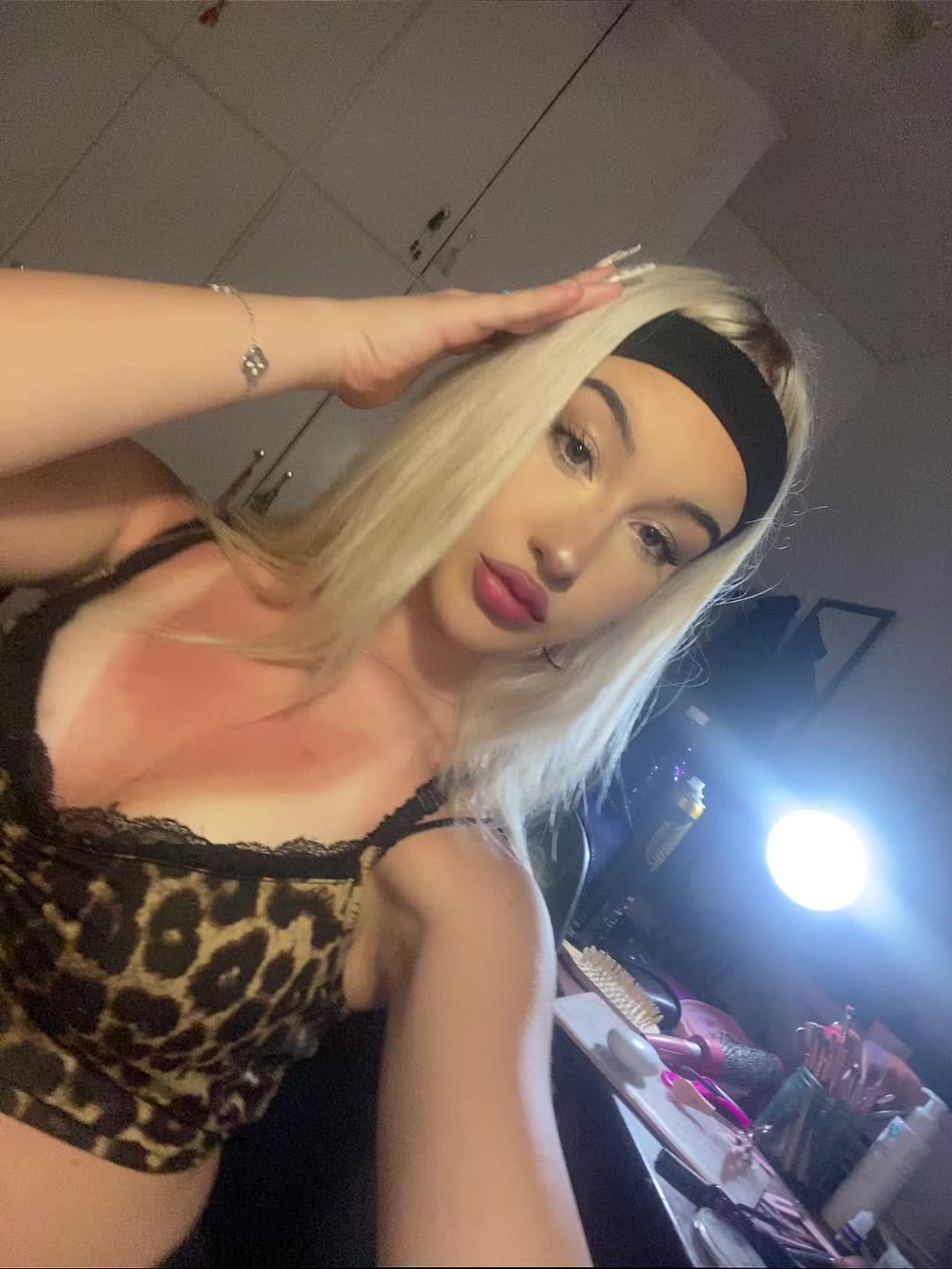 @𝒟𝒾𝓂𝒾𝒾𝒾