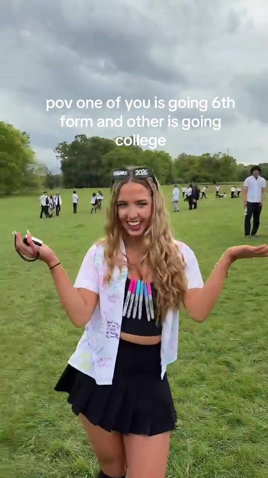 @christinalapox