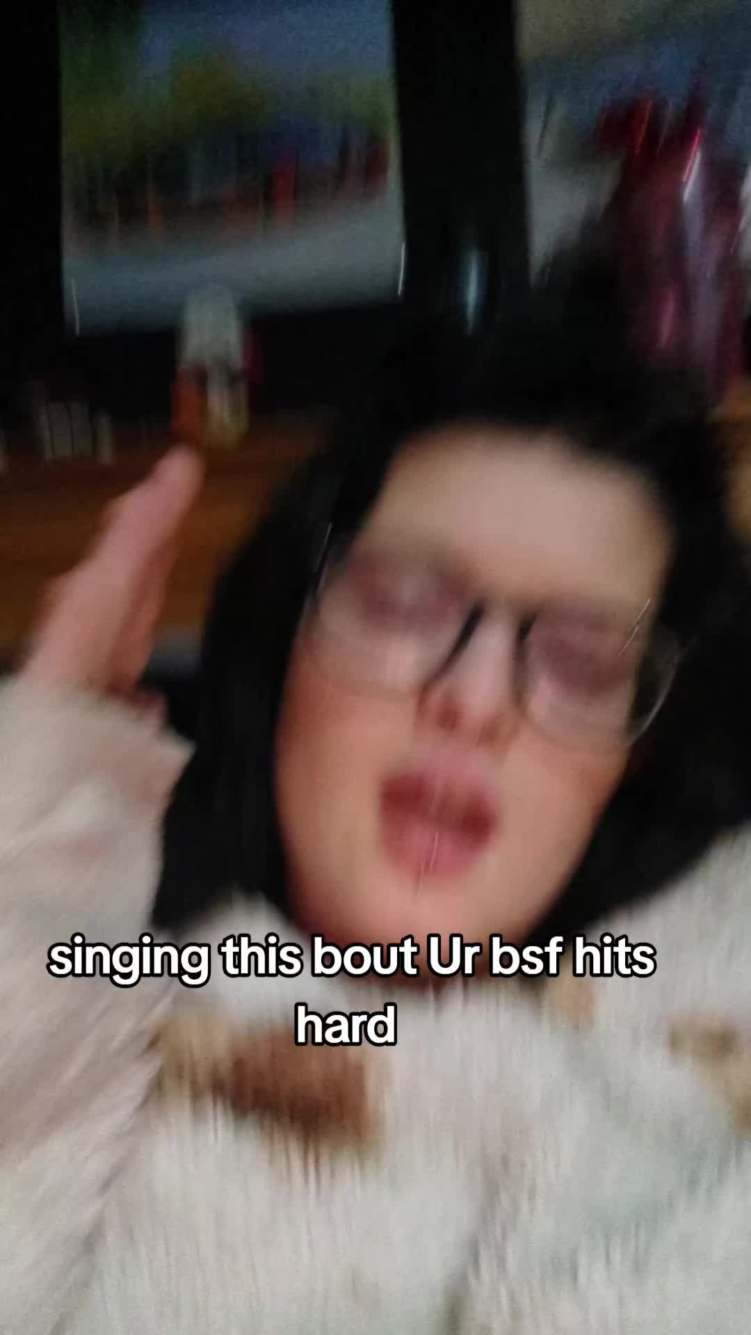 @chloe 🦈