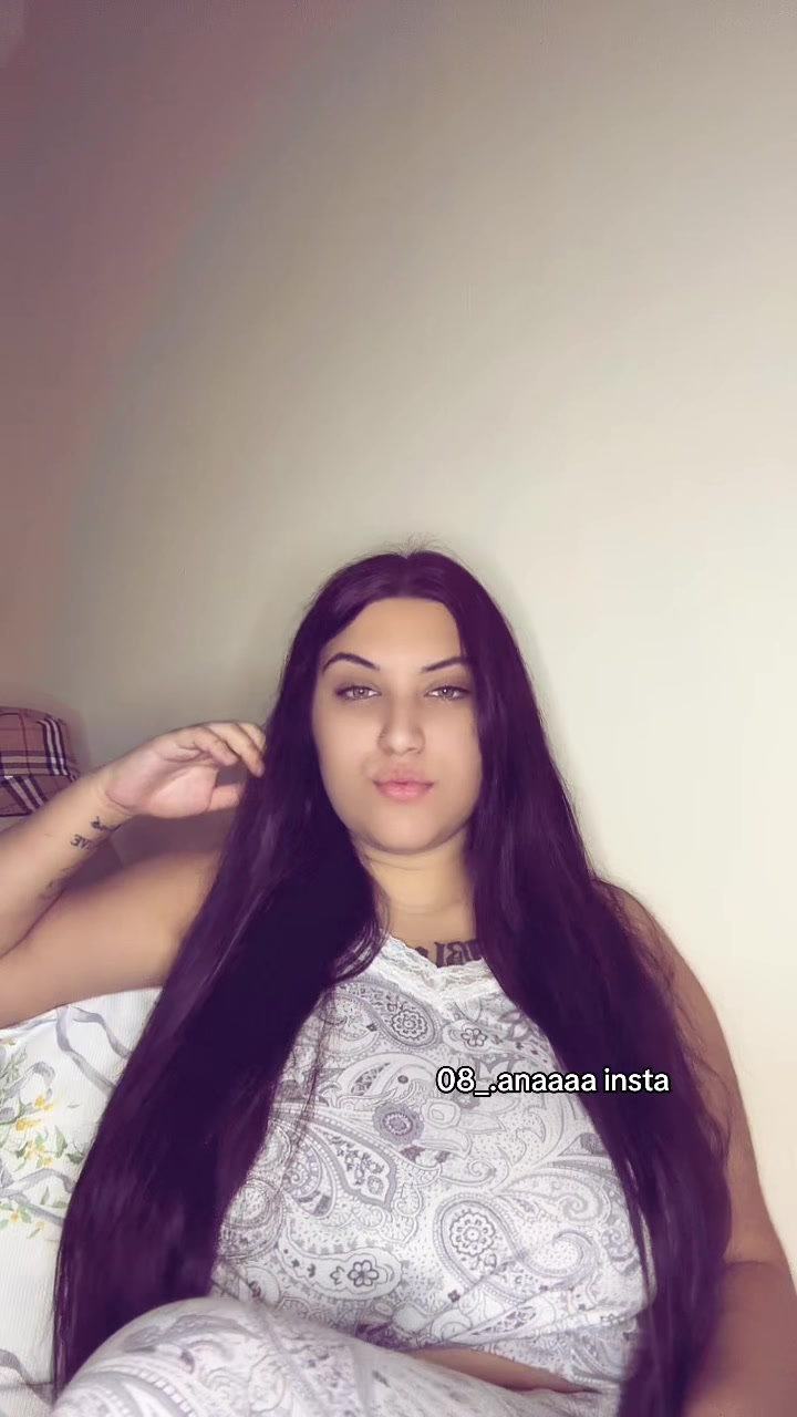 @𝓐𝓷𝓪𝓪𝓪🐳.