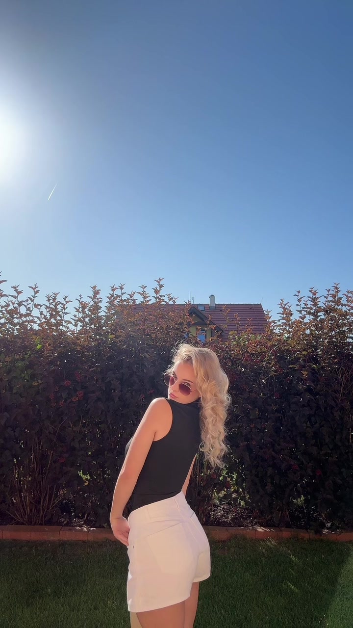 @Simča