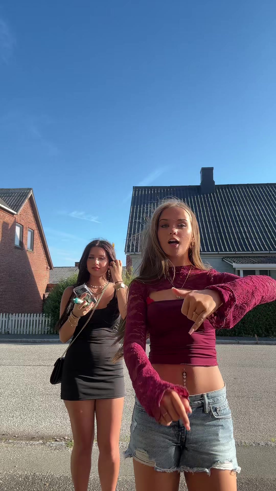@𝓛𝓲𝓷𝓮-𝓢𝓸𝓯𝓲𝓮🥂🪩