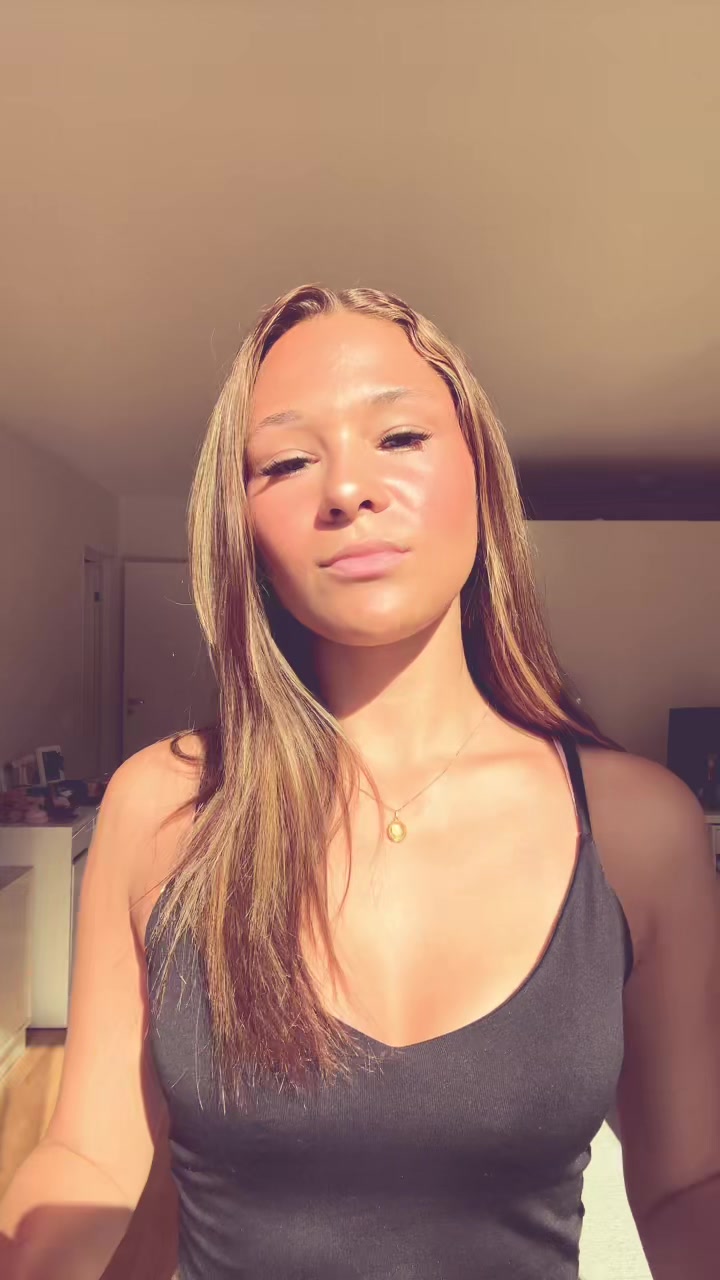 @𝒾