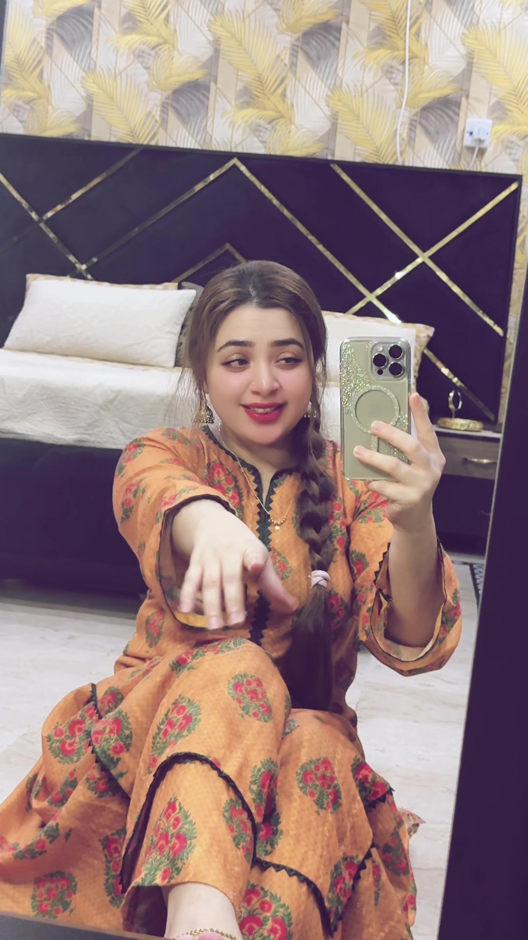 @SaMeErA_💫👑