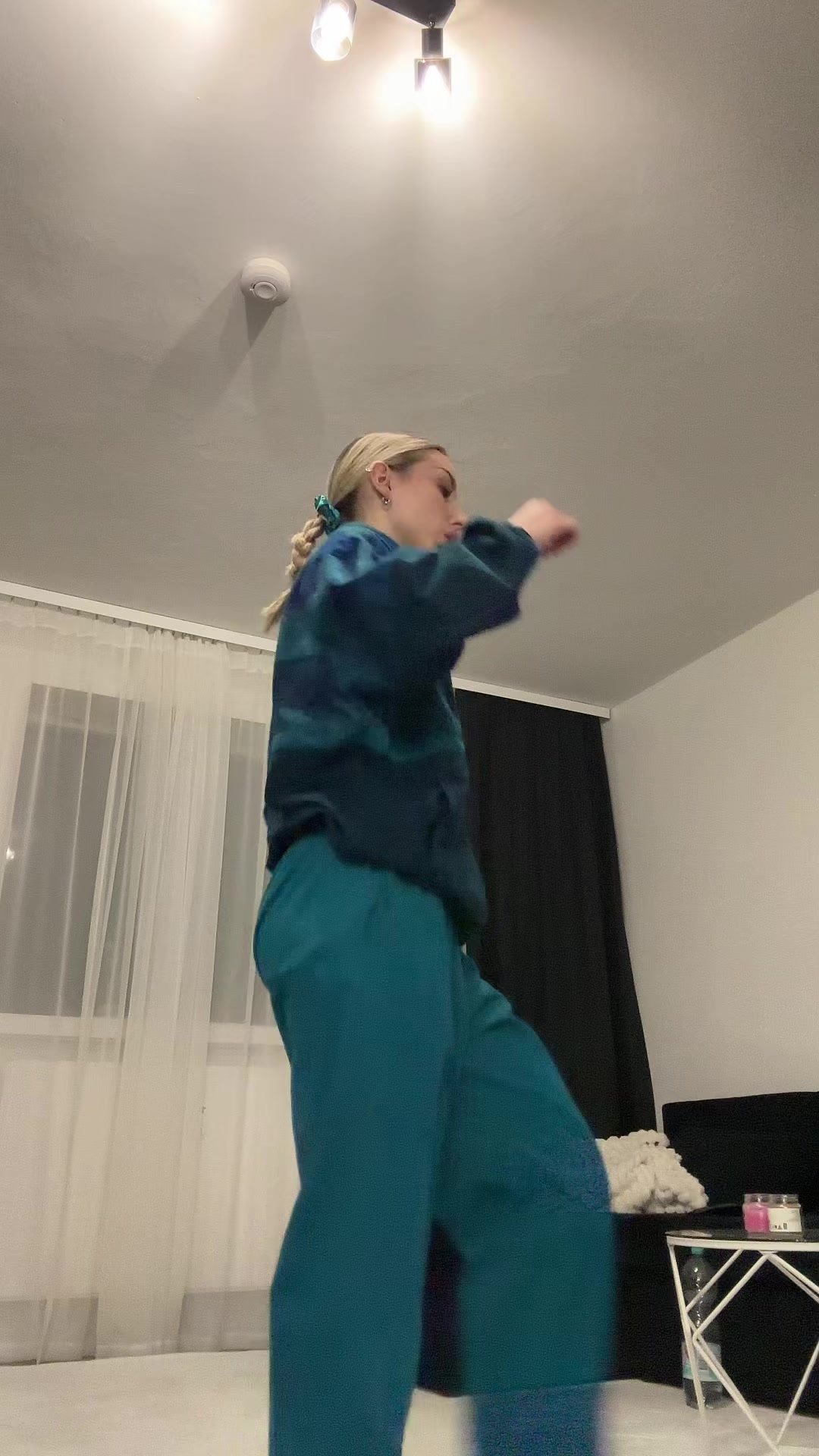 @𝚂𝚊𝚗𝚍𝚢 ☺︎︎