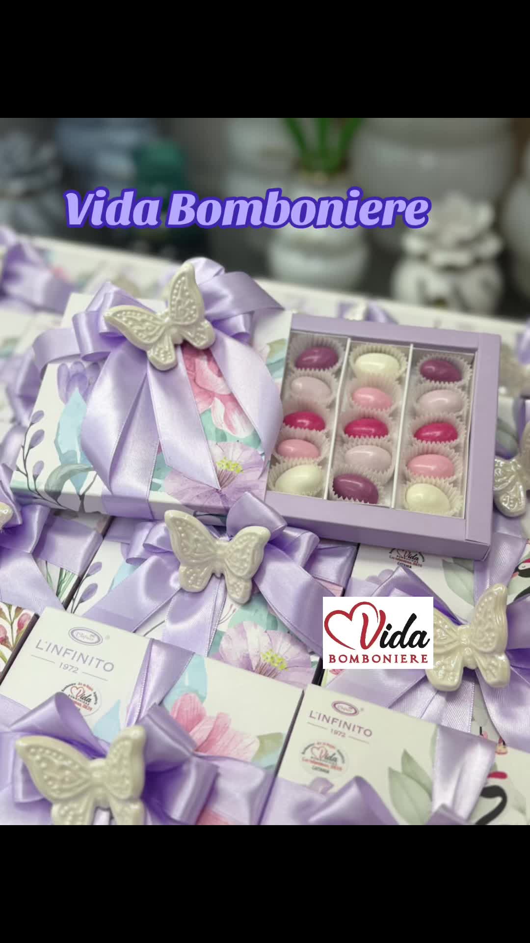 @Vida&ensp;Bomboniere