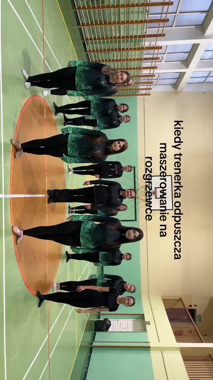 @mażoretki