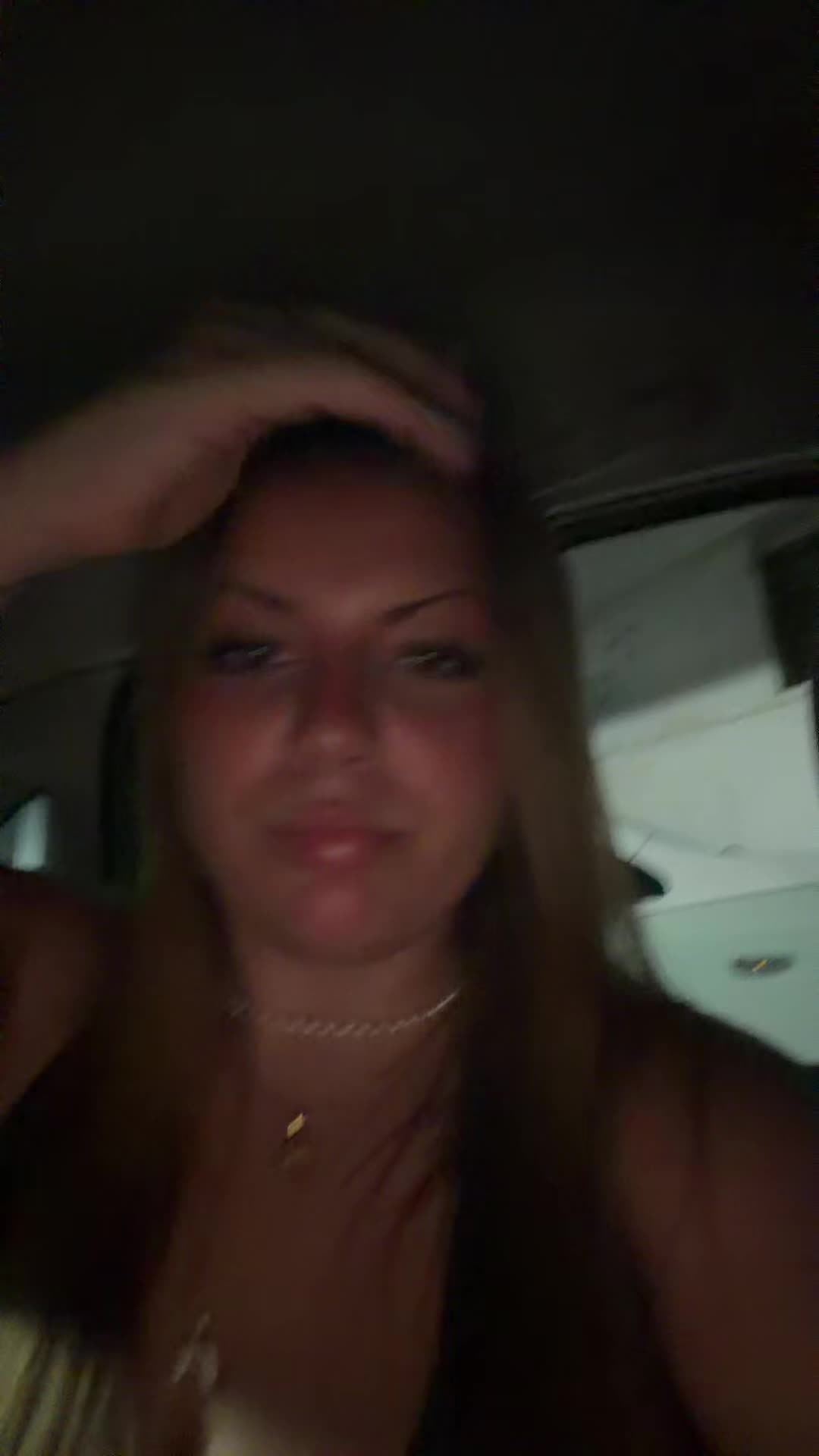 @maria