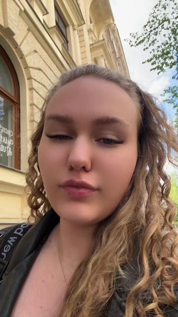 @simona.sr