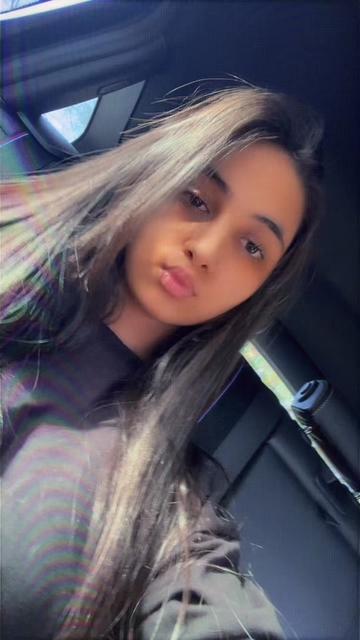 @Andreea🖤