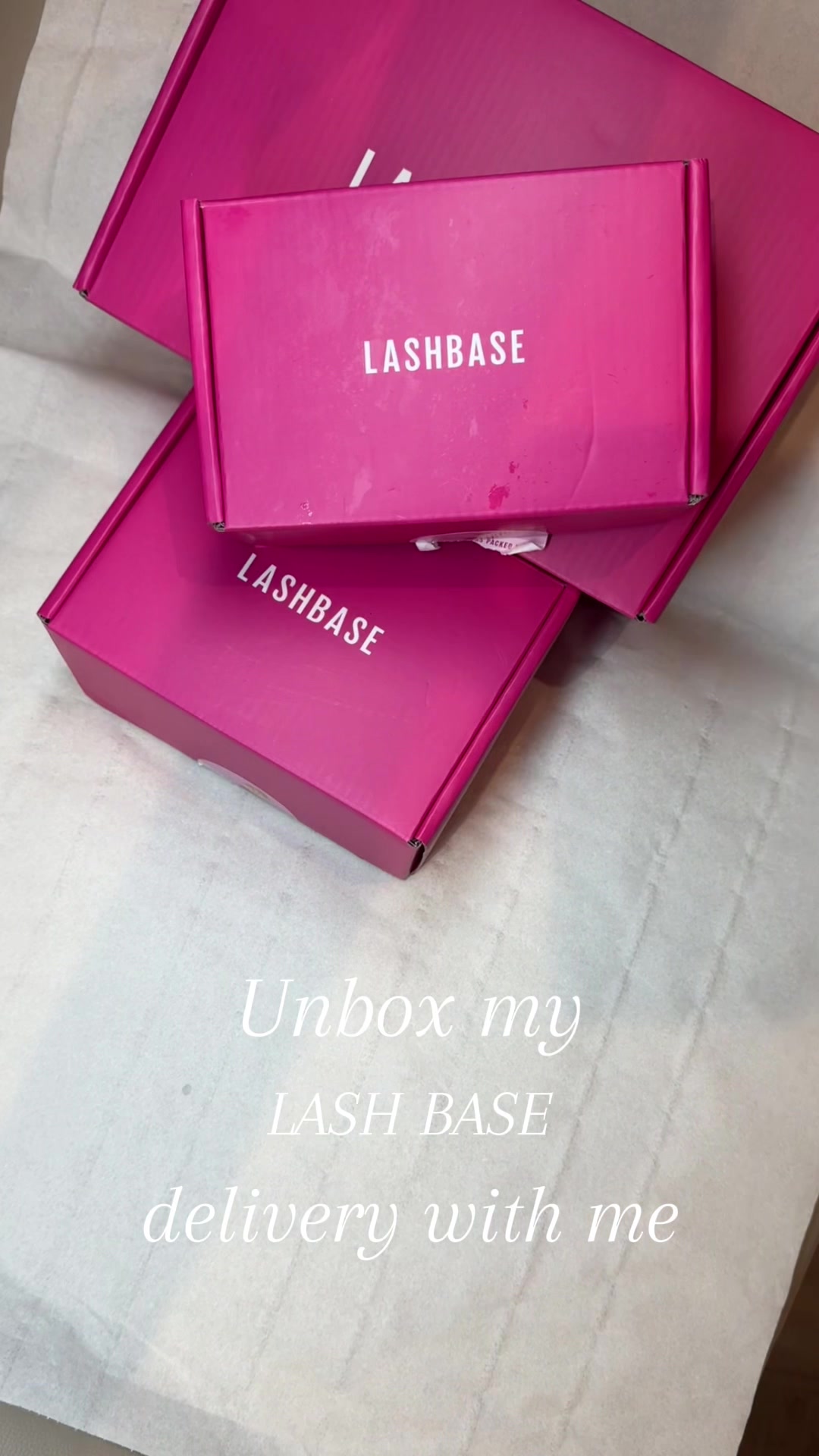 @LEIGHANNE-LASH&BROW SPECIALIST