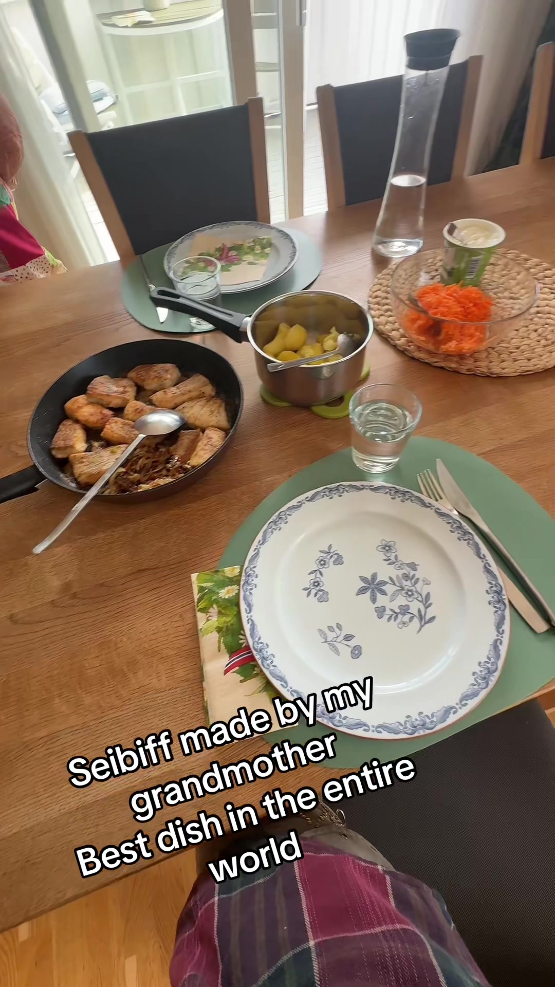 @Elinaskoog