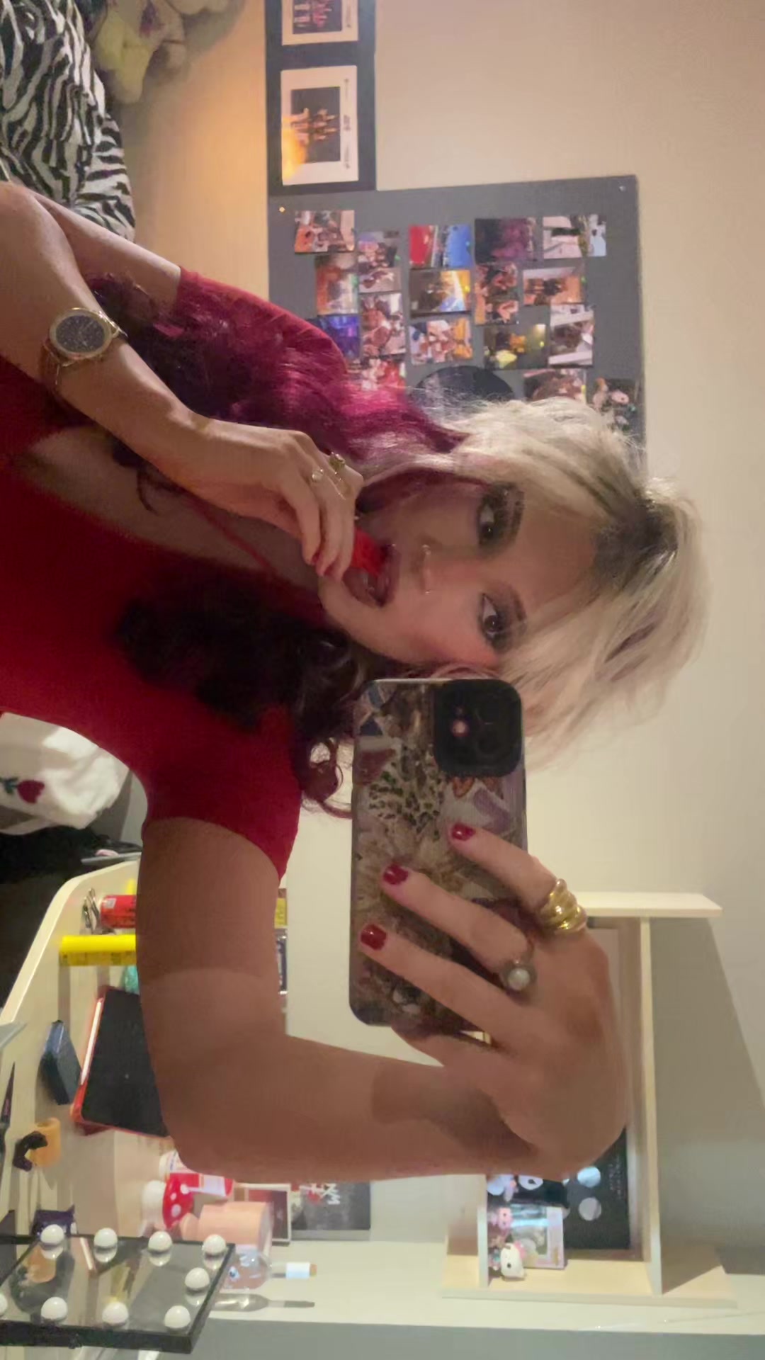 @Ella⭐️