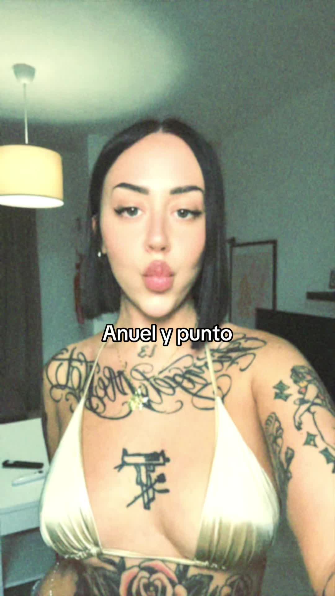 @Claudia Czc