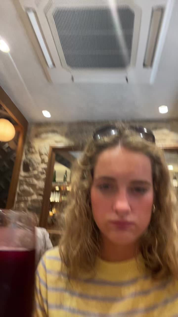 @Bella