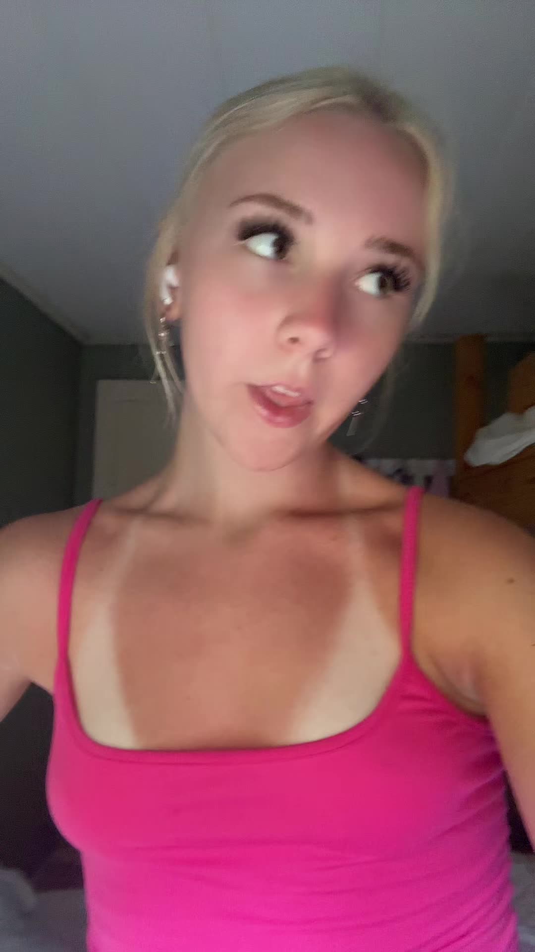 @hillevi