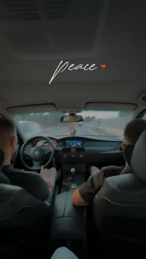 @Gaby 🇷🇴🇮🇹🥰