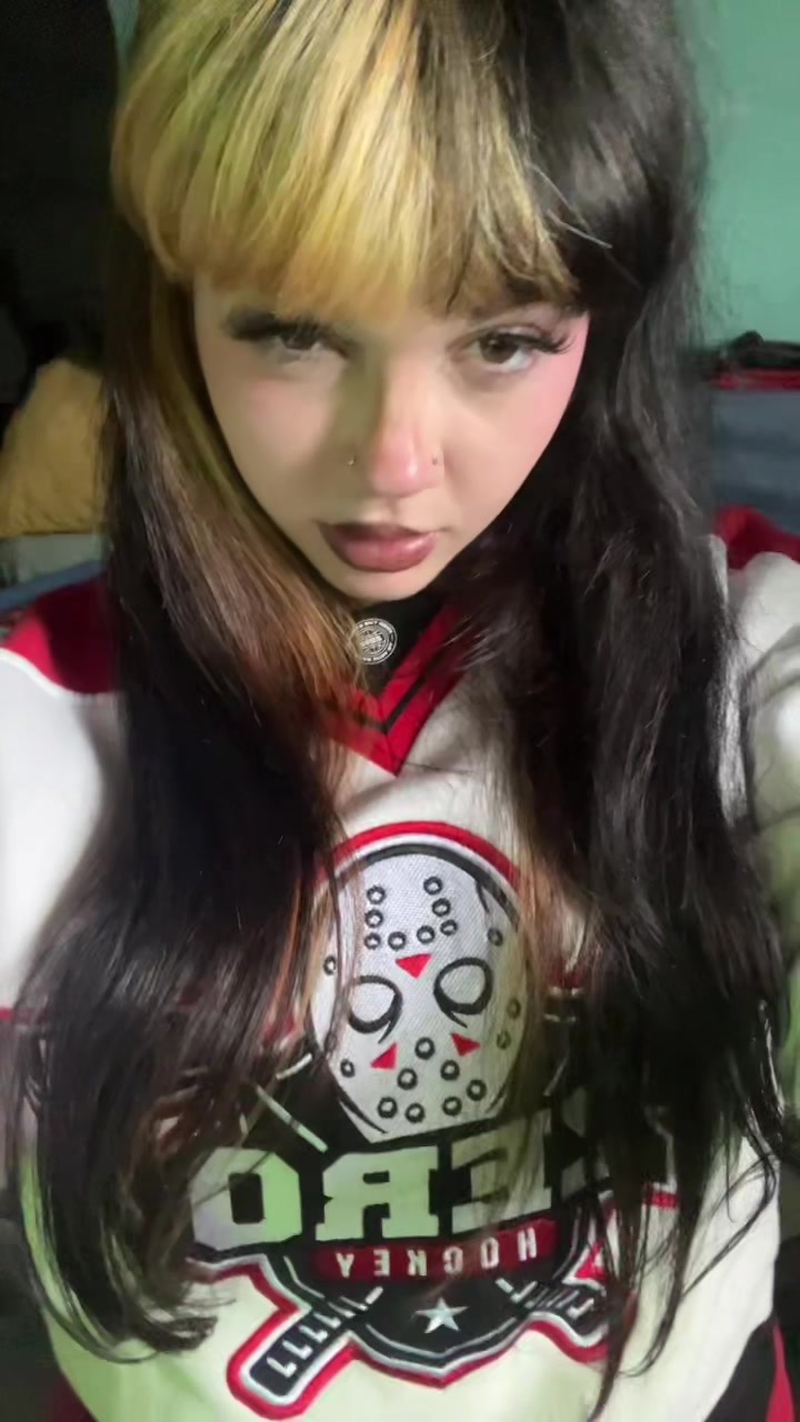 @lu(ಥ_ಥ<3