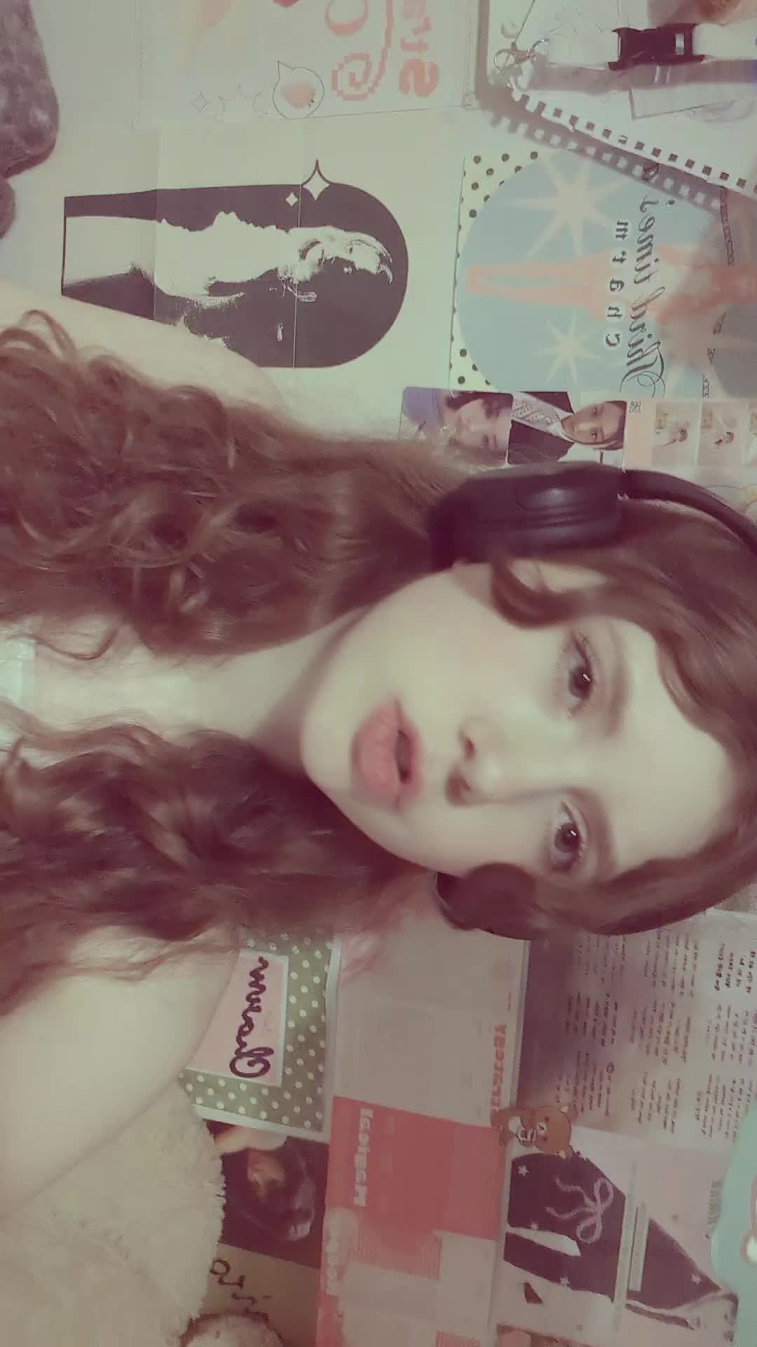 @Ellie 𝄞⨾𓍢ִ໋♬⋆.˚
