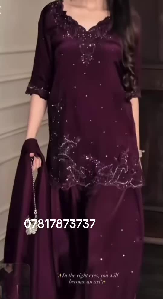 @outfits_by_naeema
