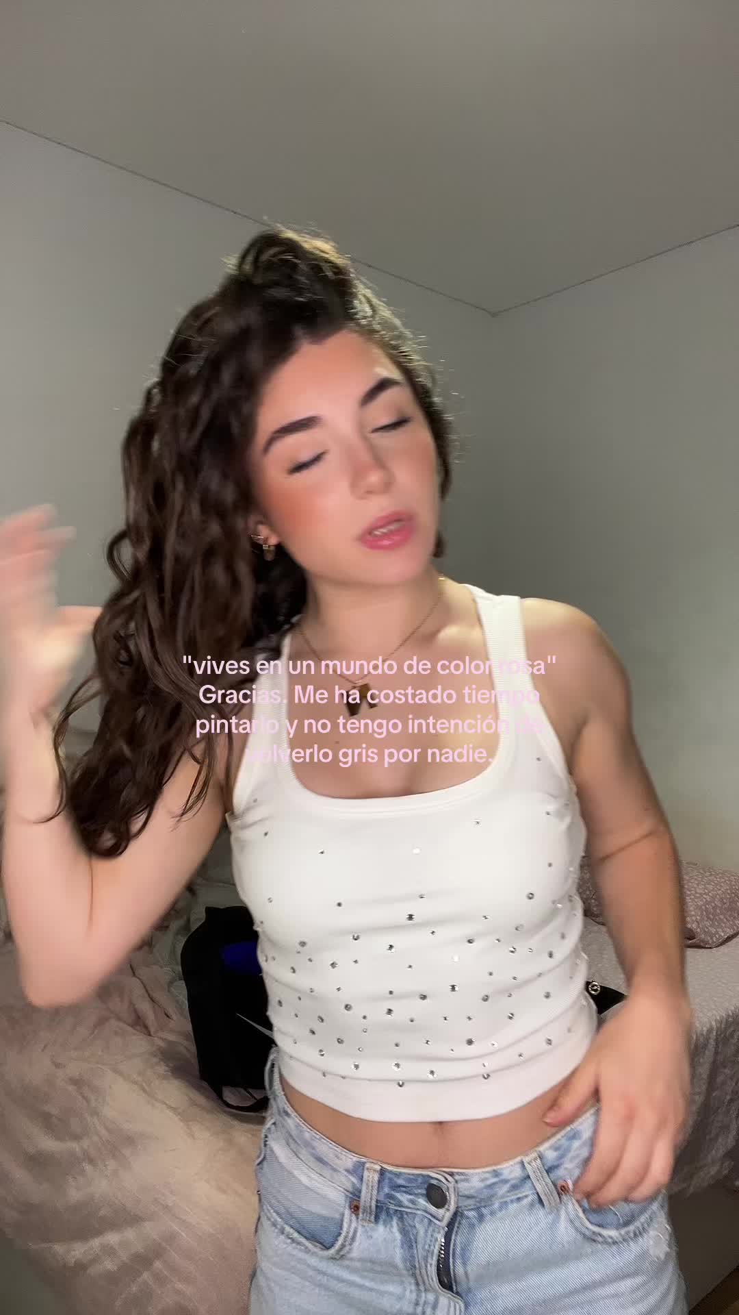 @NAIARA SALVADOR 🌸