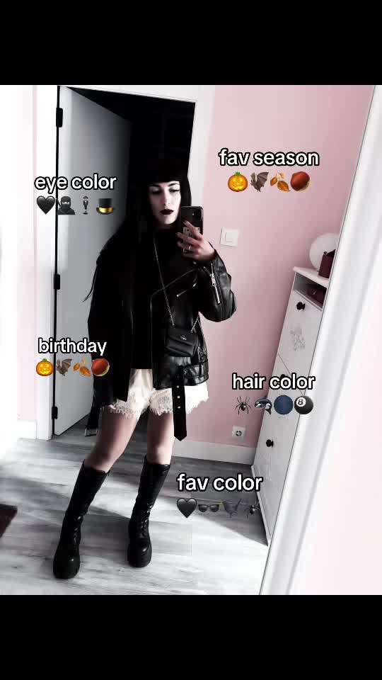 @𝒎𝒂𝒓𝒕𝒊𝒄𝒊𝒂 🜏