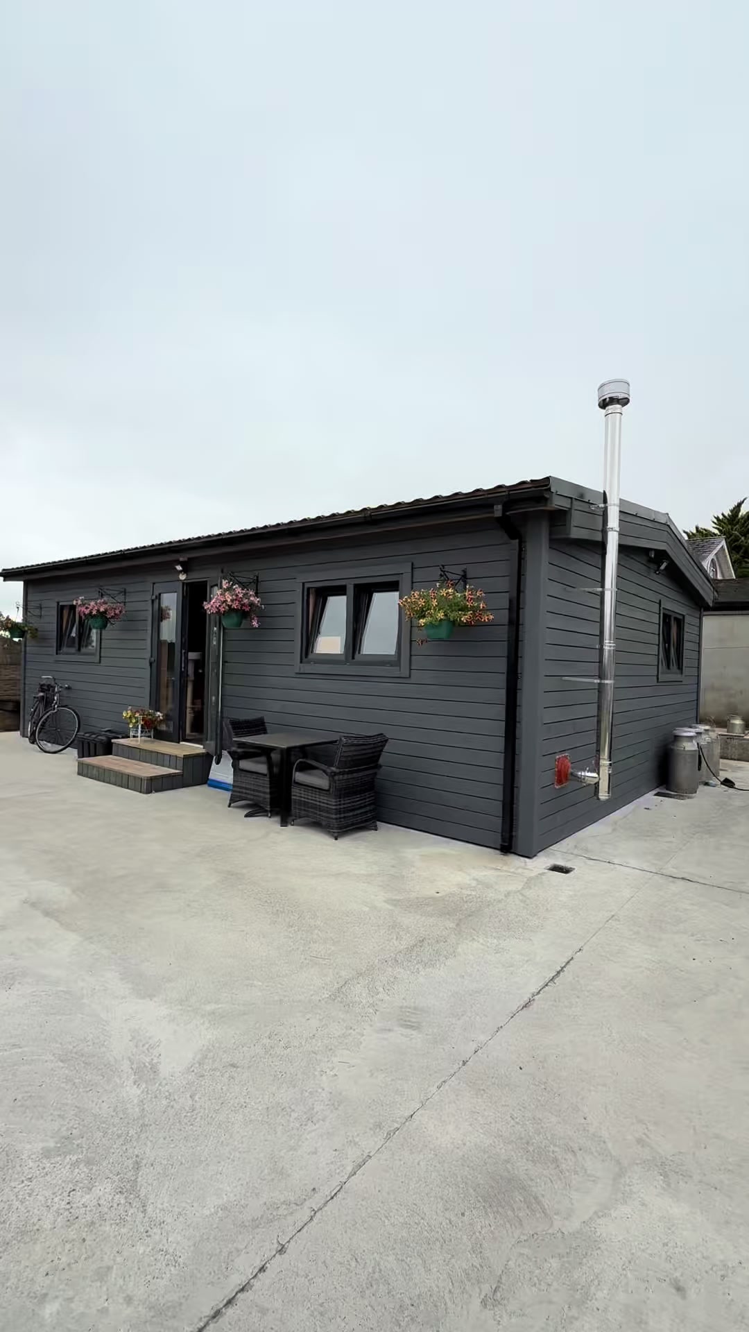 @LOGHOUSE.IE