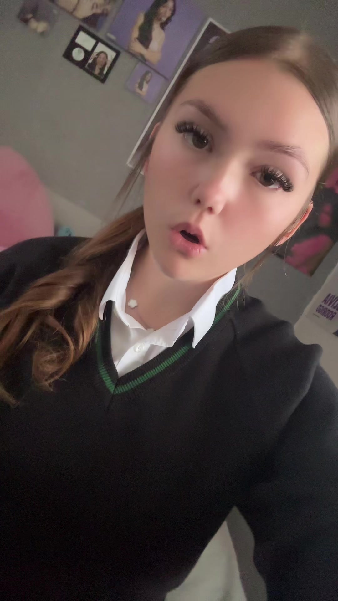 @lily🦄