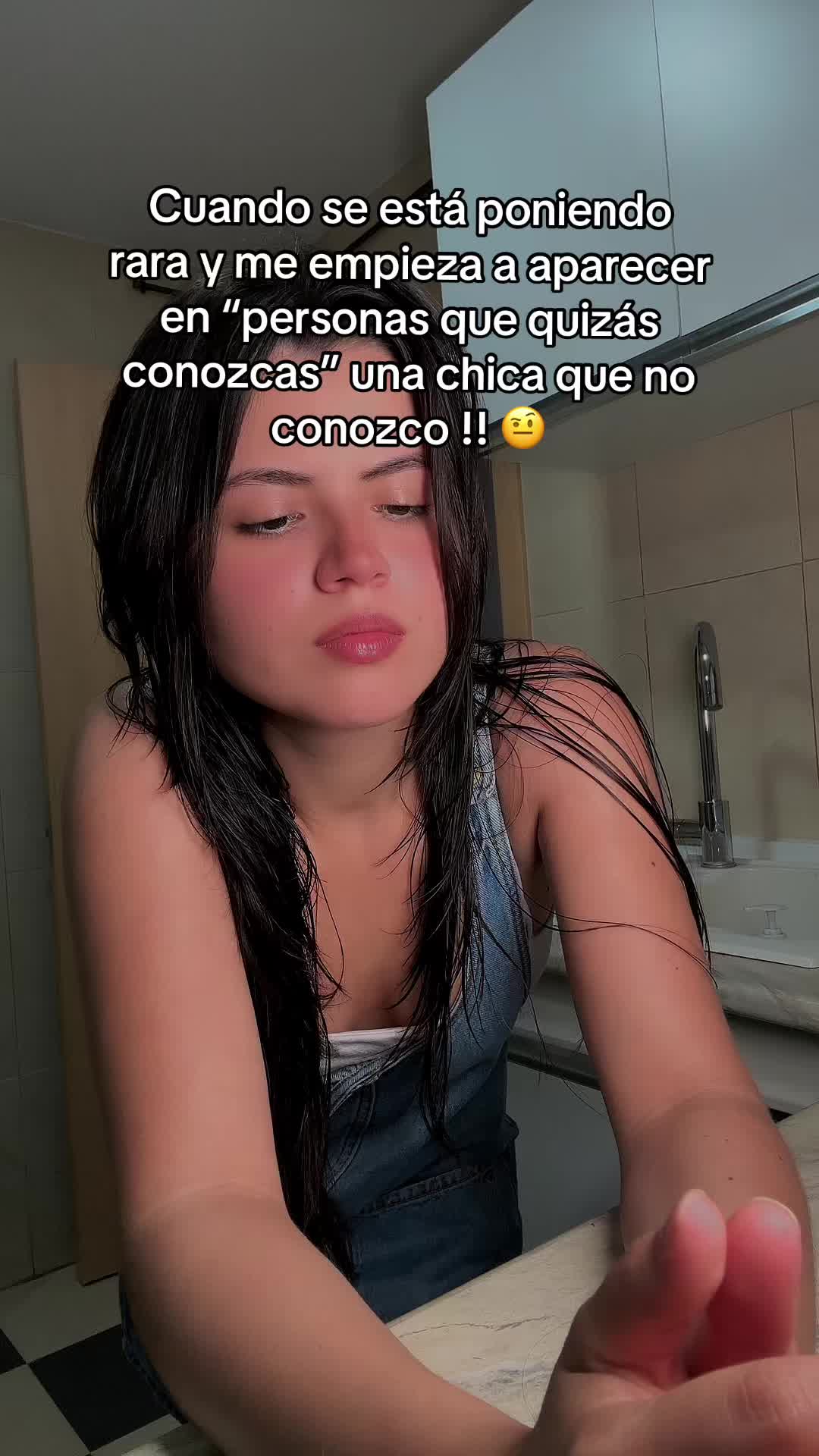 @Angie España