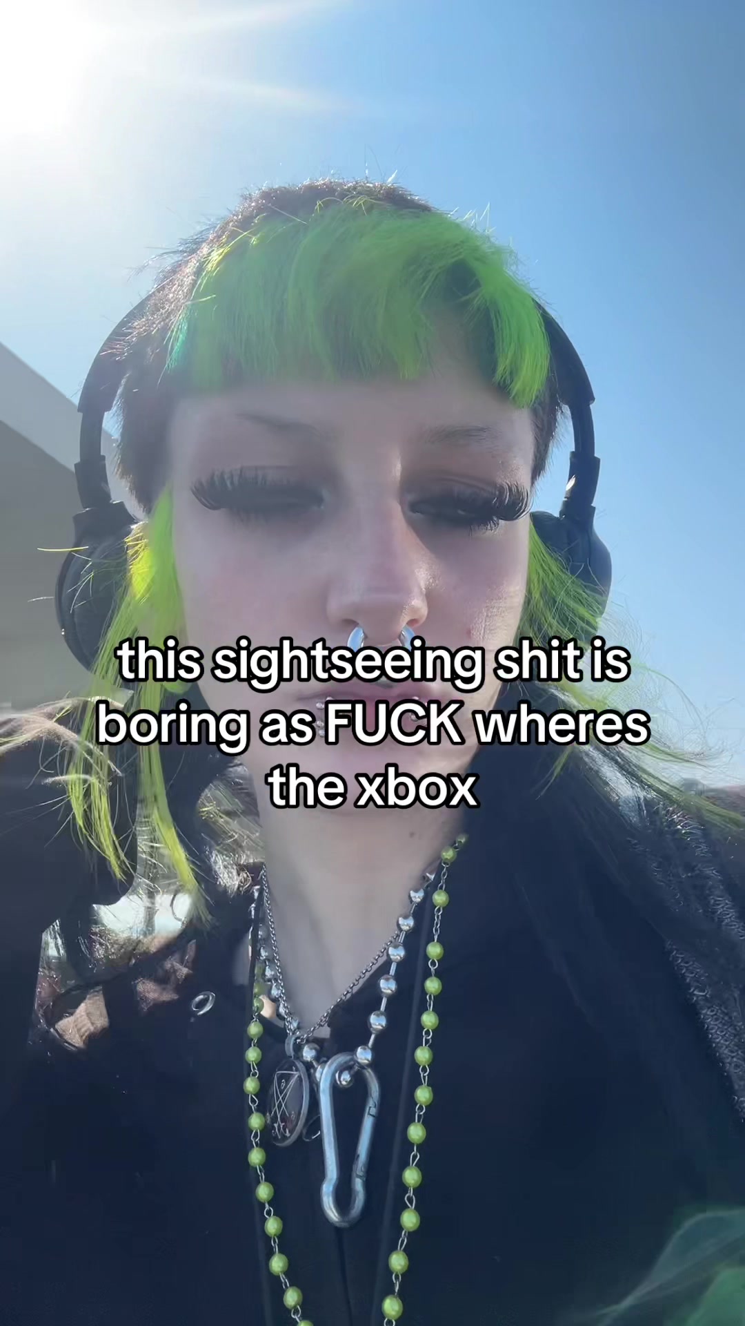 @sj ♫⃠