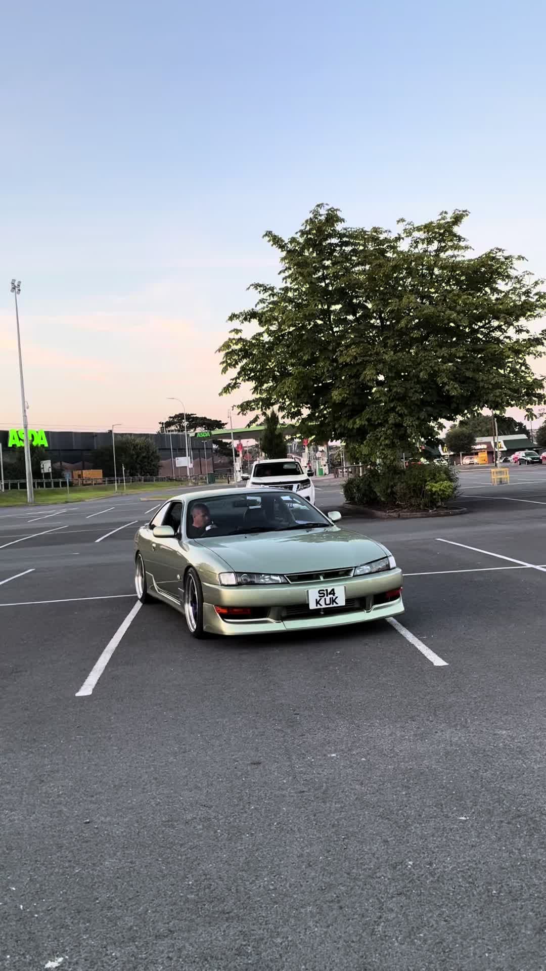 @ARDS CAR SCENE NI 📸