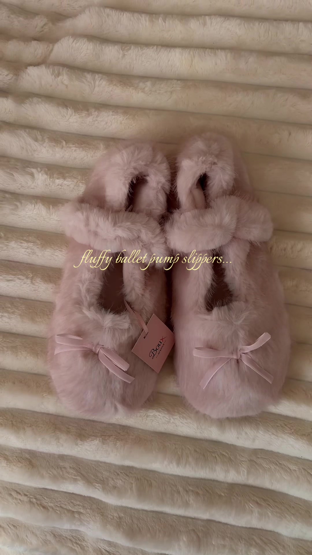 @𝐂𝐡𝐥𝐨🤍🎀