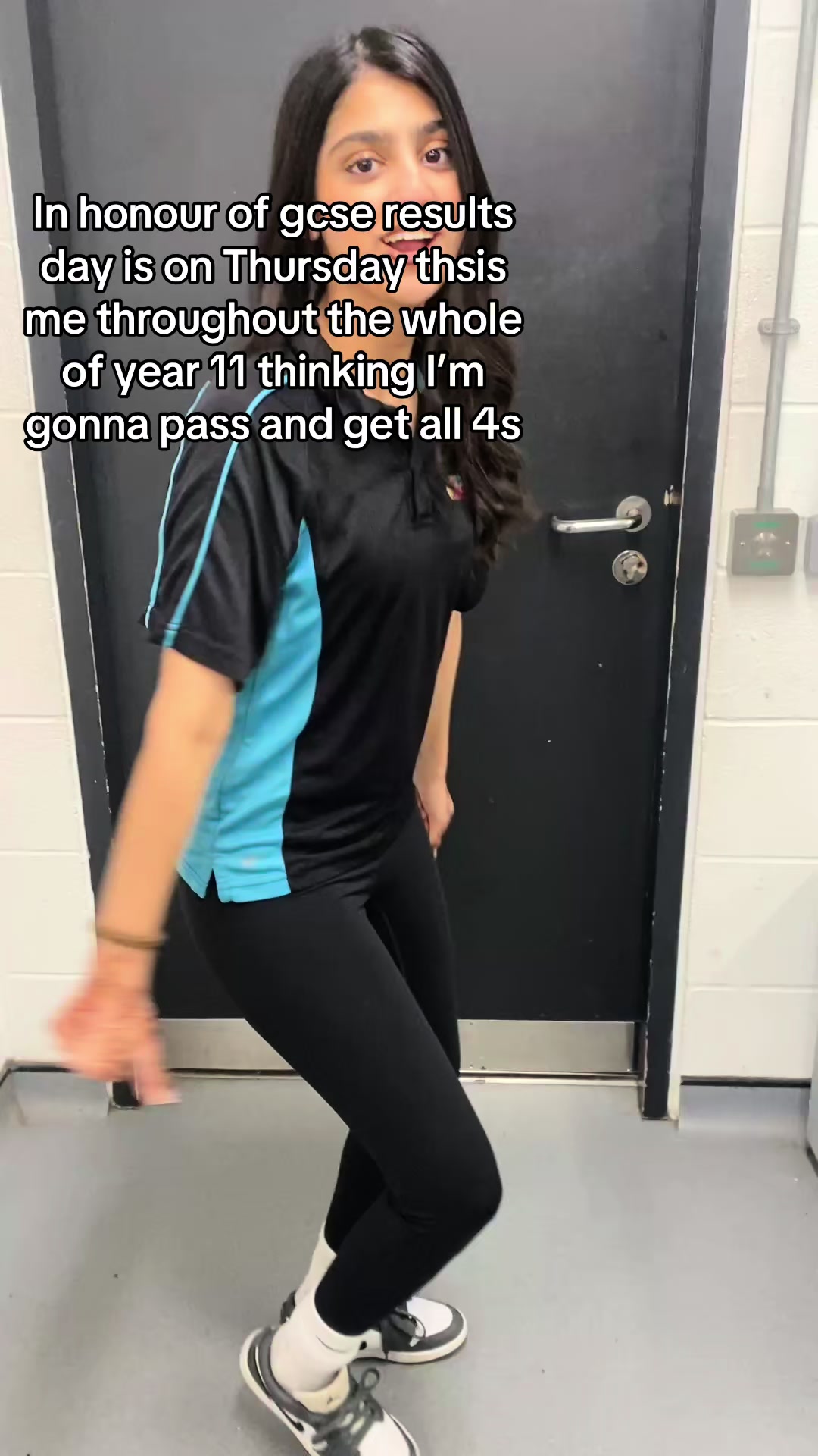 @phoebe.mainxo