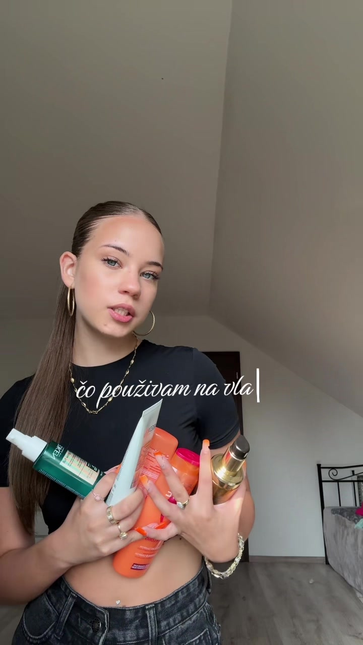 @𝓥𝓲𝓿𝓲𝓮𝓷