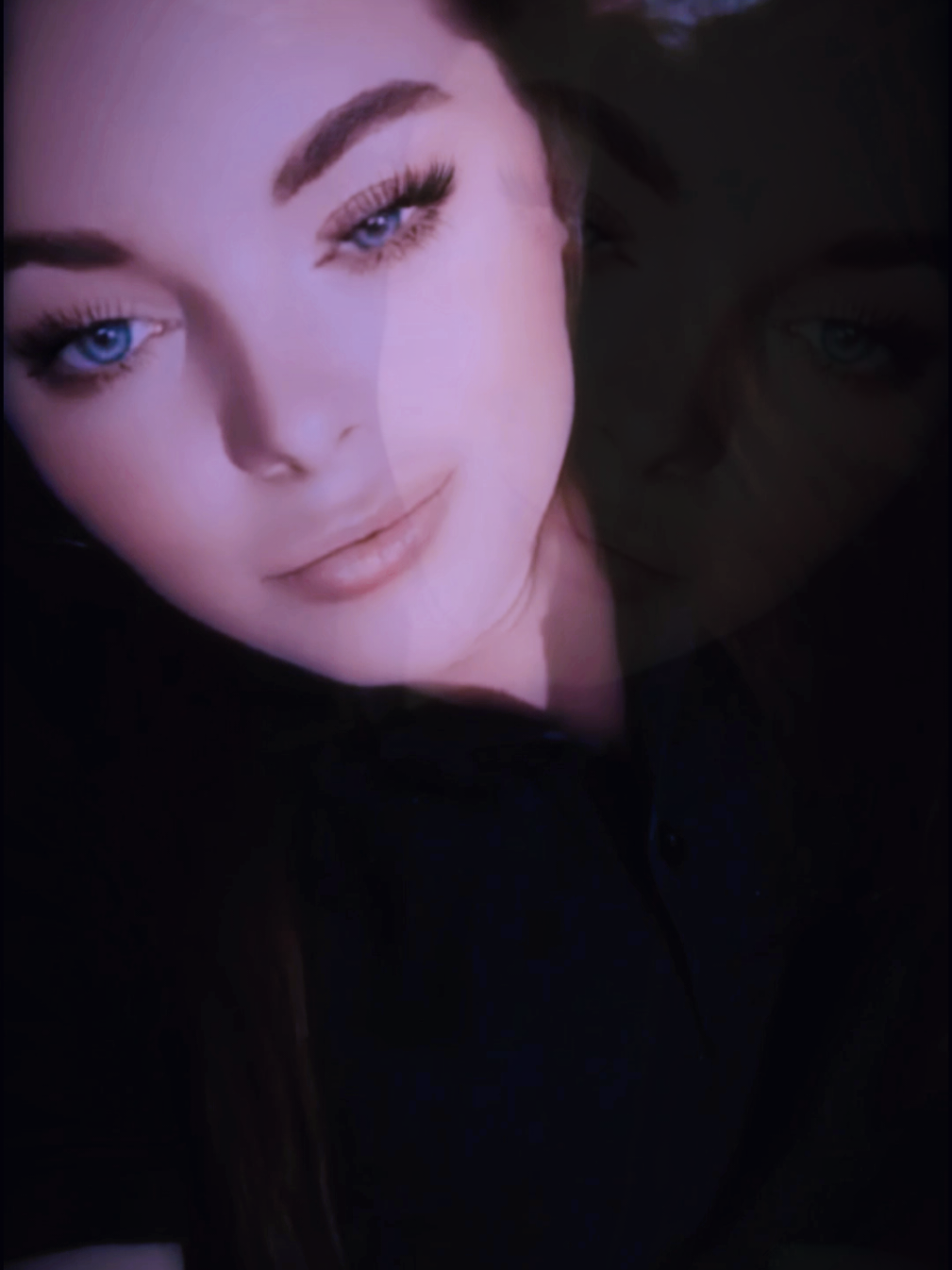 @🍒𝒮𝒽𝒶𝓃𝒶 ~𝓁o𝓊𝒾𝓈𝑒🍒