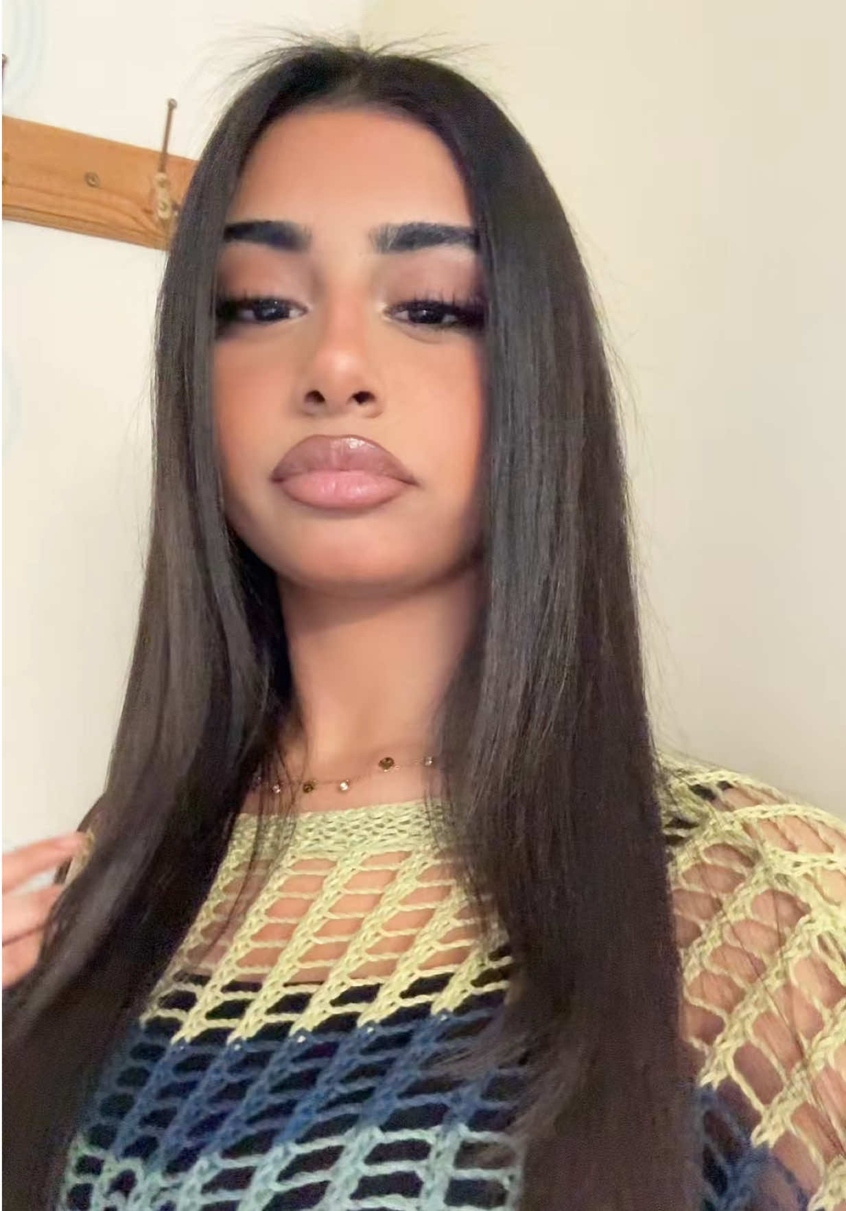 @𝟐𝟕.♛