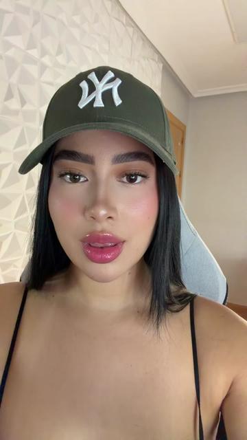 @valesuarezl_2 👑