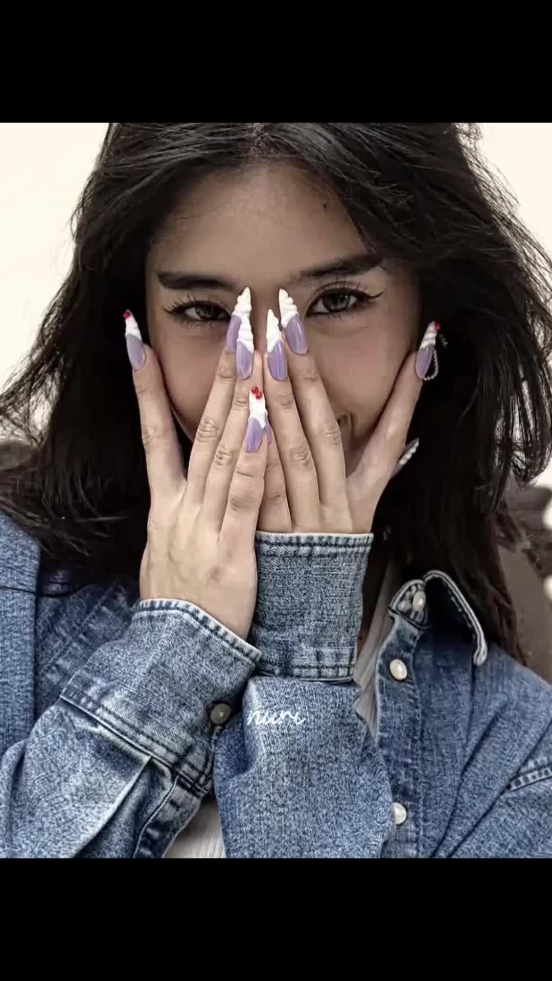 @nuri 𝜗𝜚