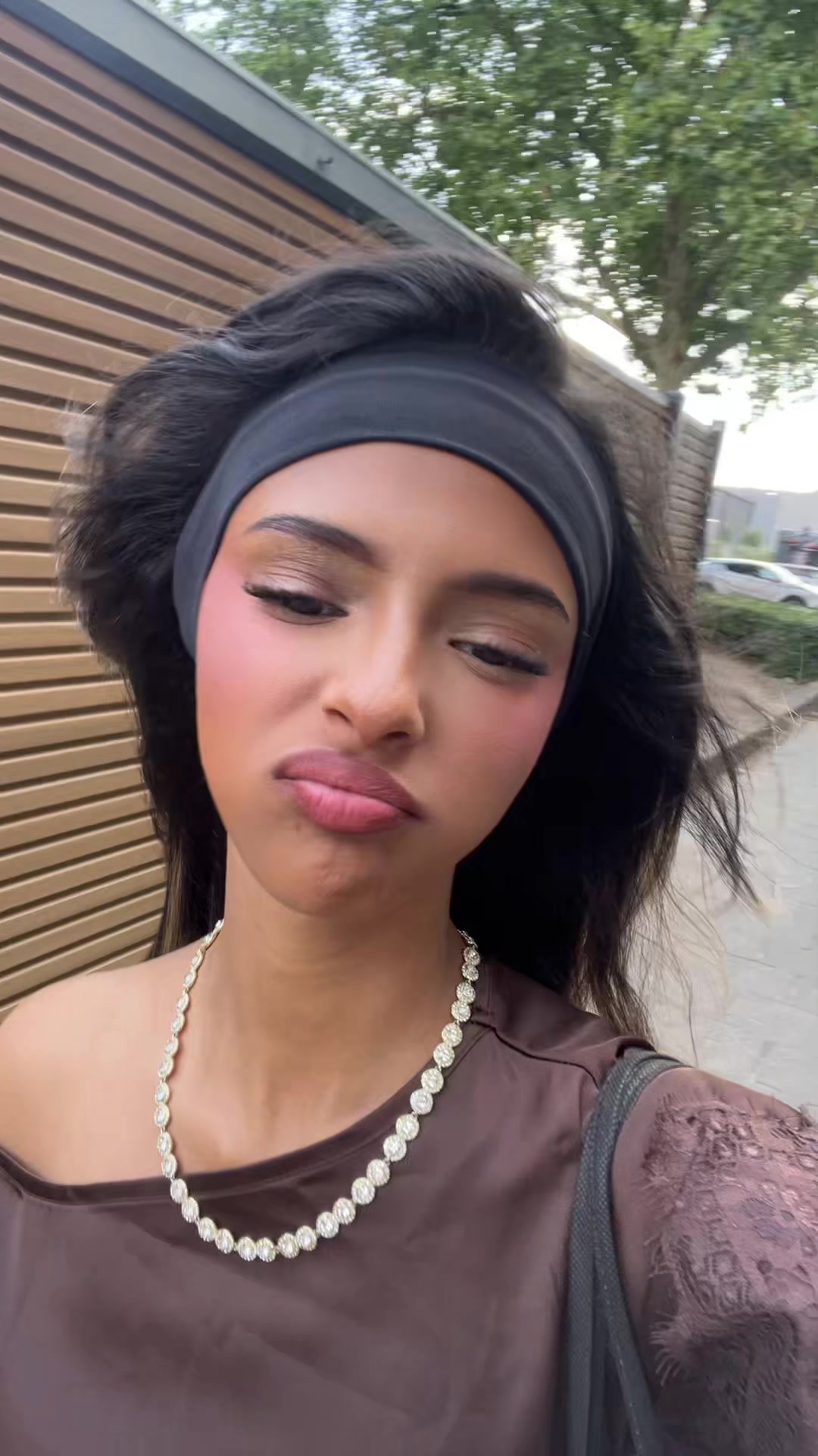 @sarahzfl