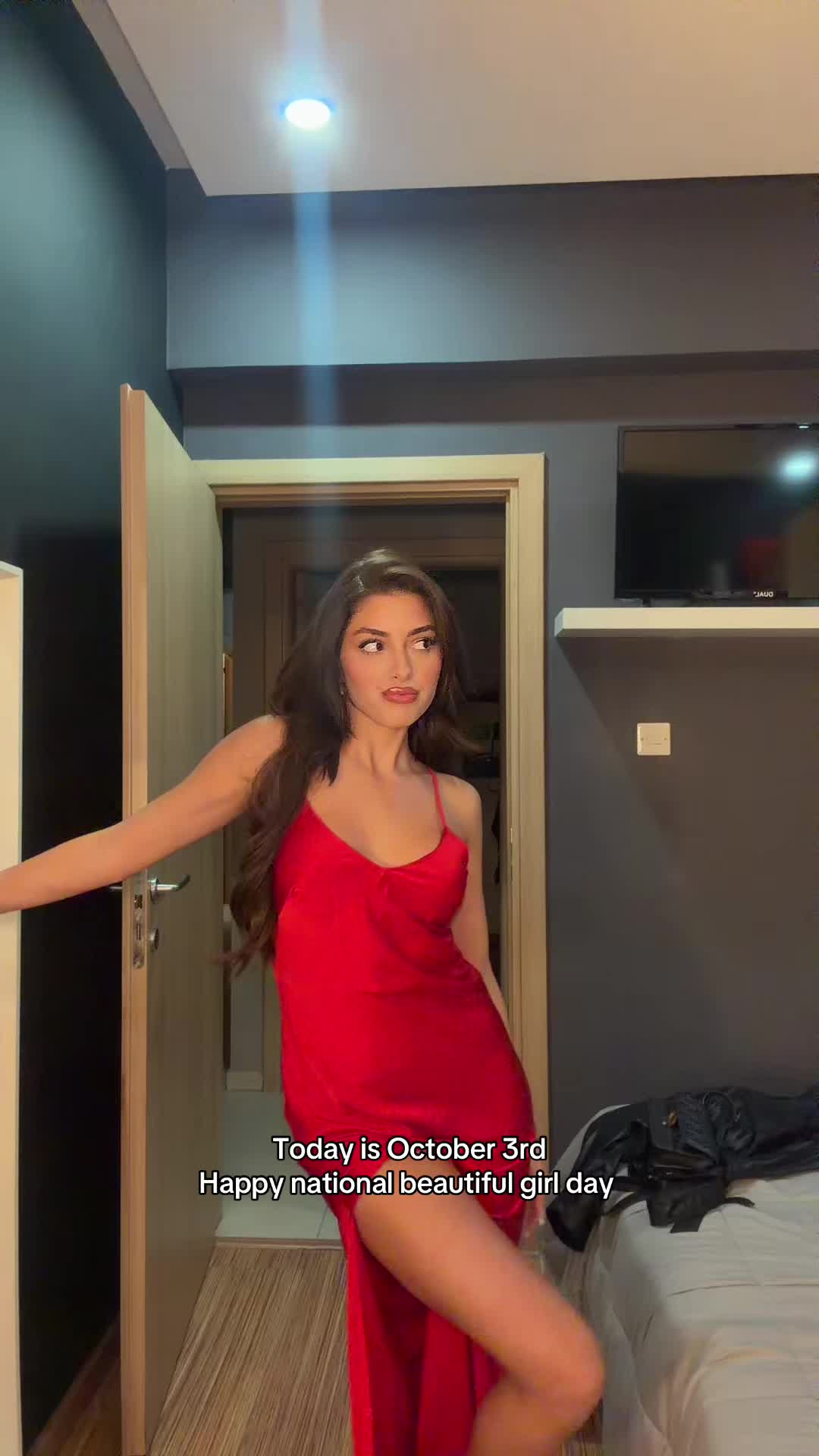 @elenalysandrou