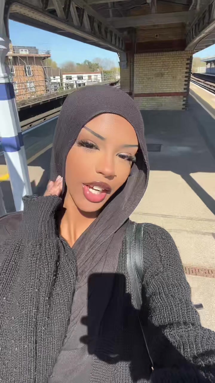@rii.