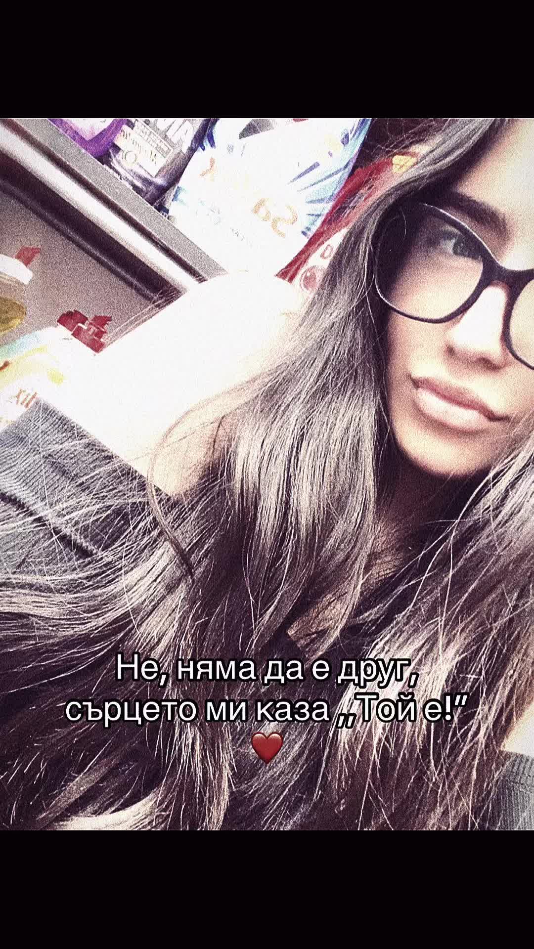 @desi_stoycheva19