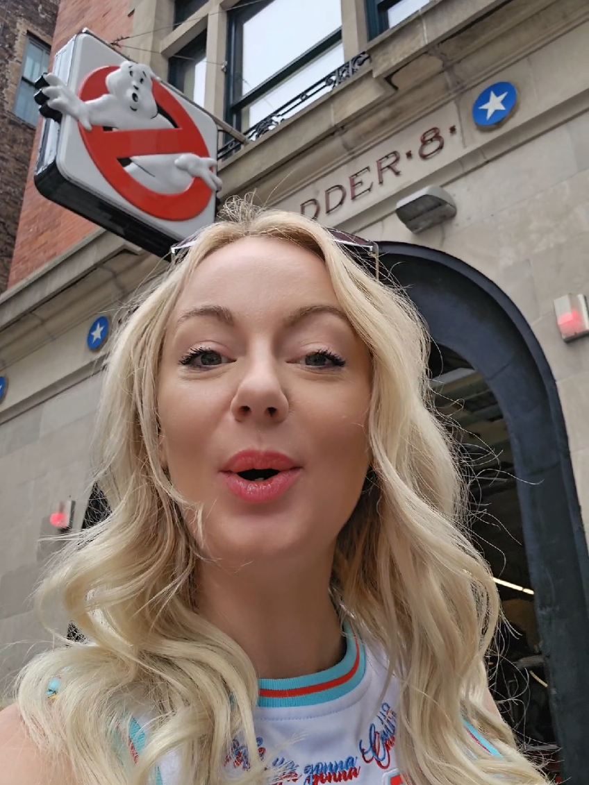 @ItsChloeHill🖖