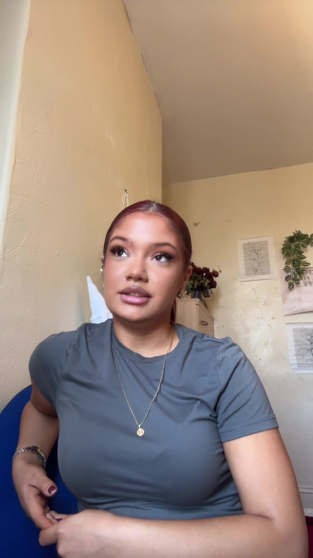 @Larisa