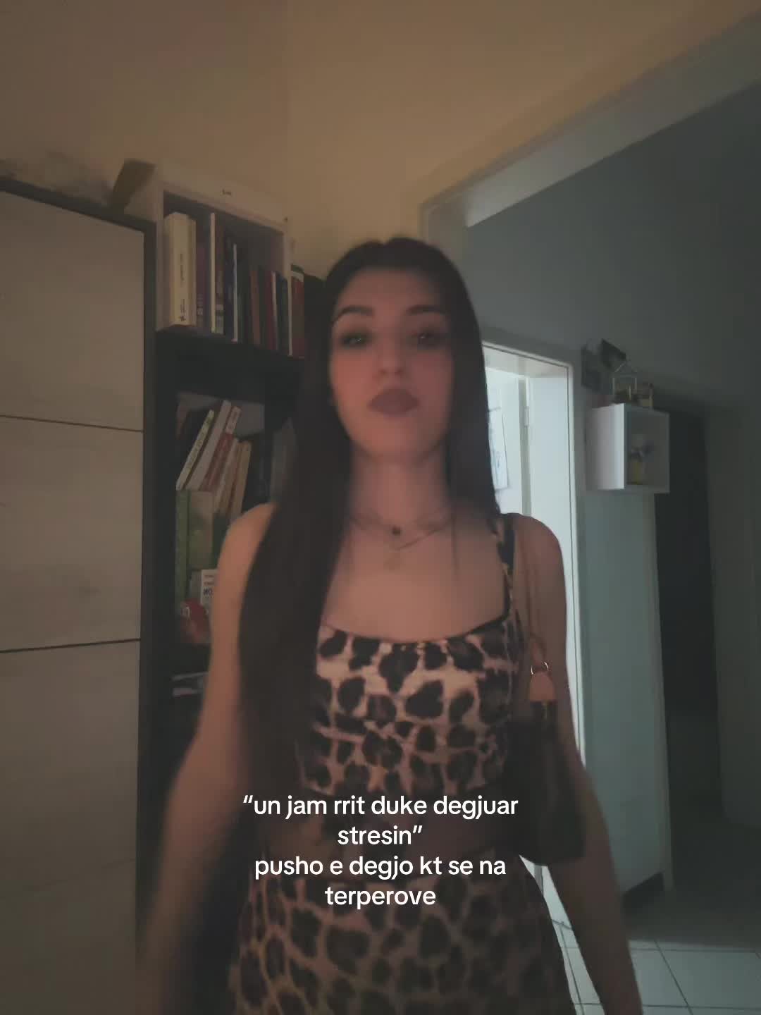 @vlonjatja