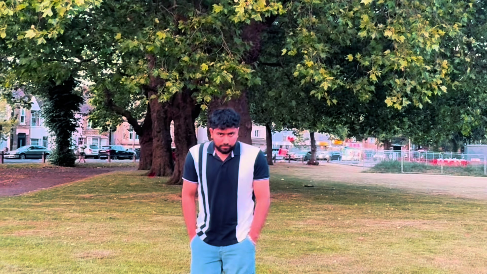 @Rayhan 🇧🇩🇬🇧
