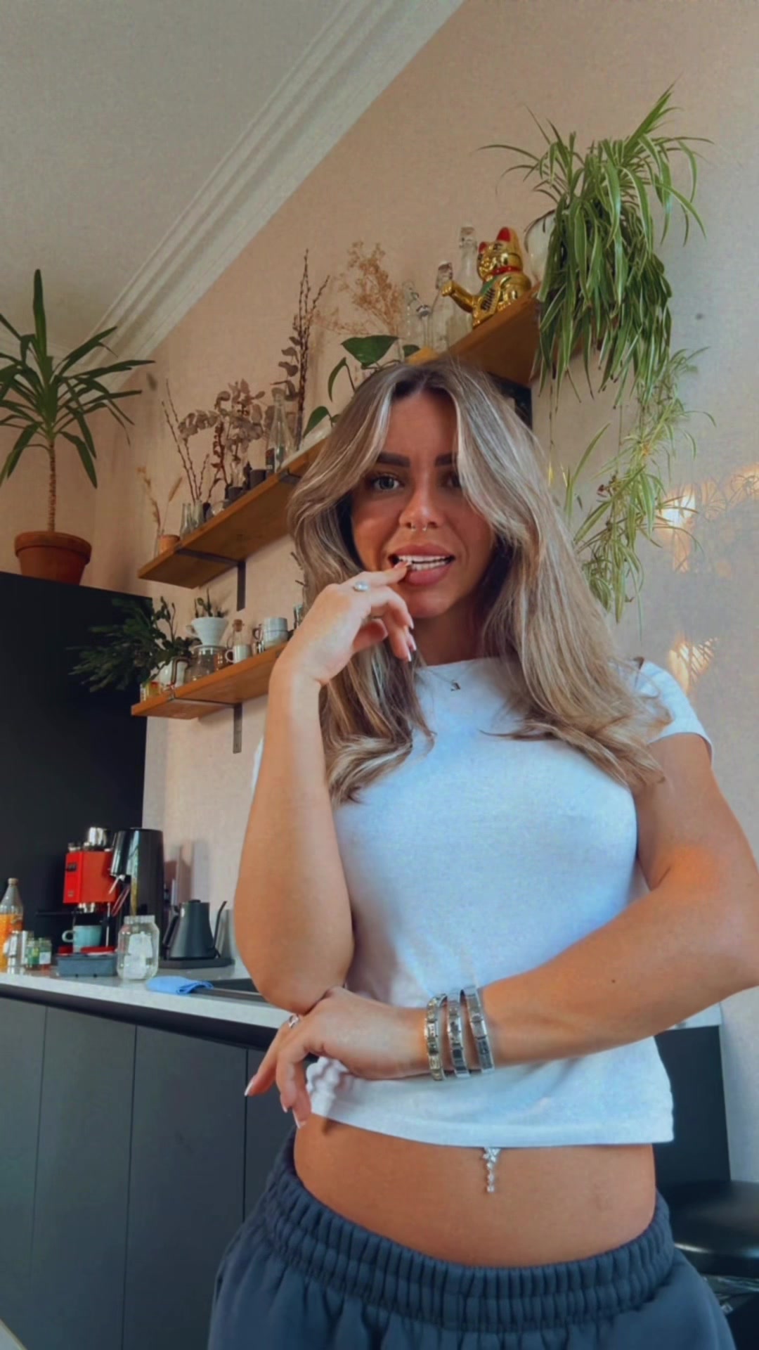 @lilylowndes