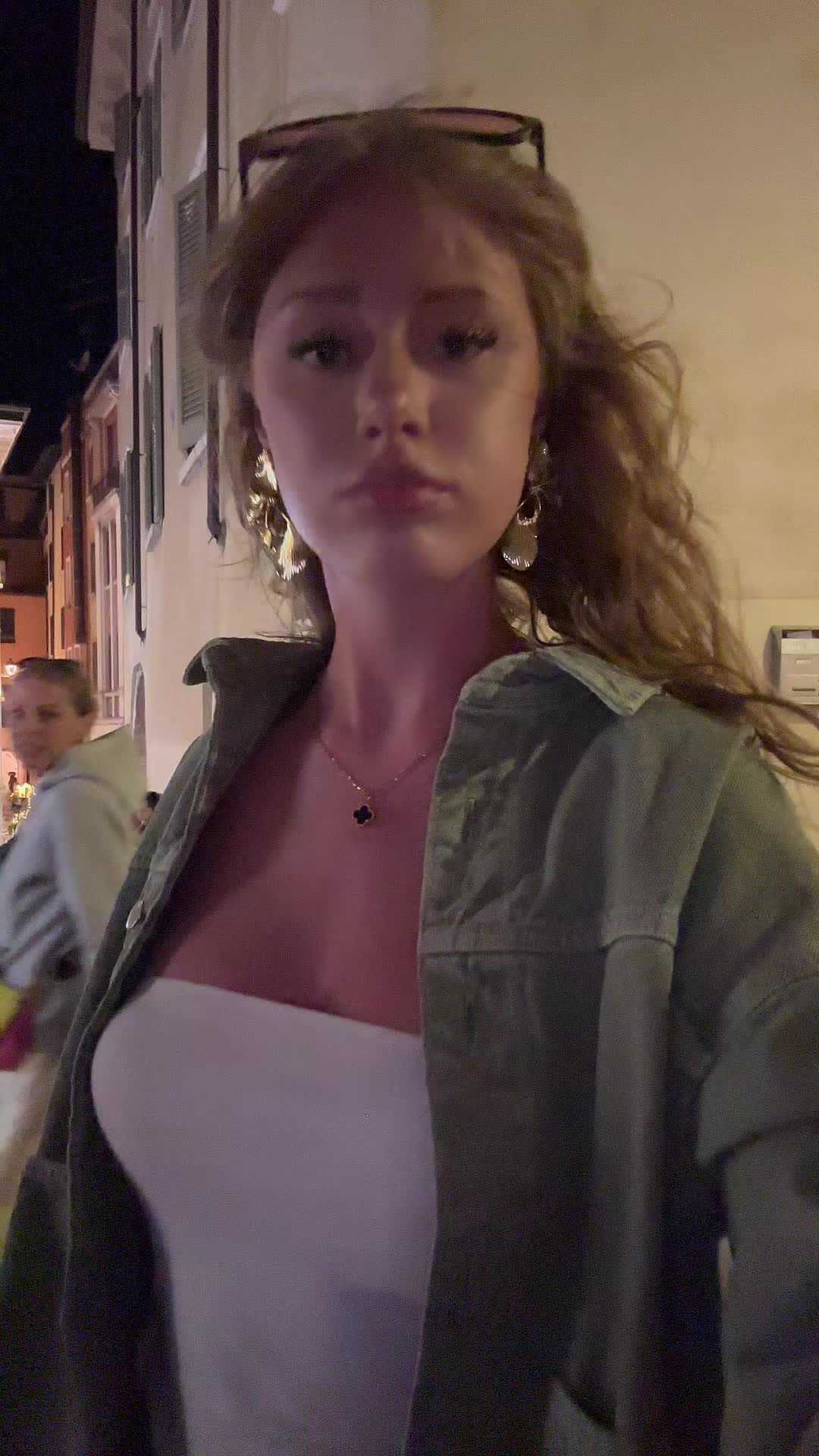 @mia