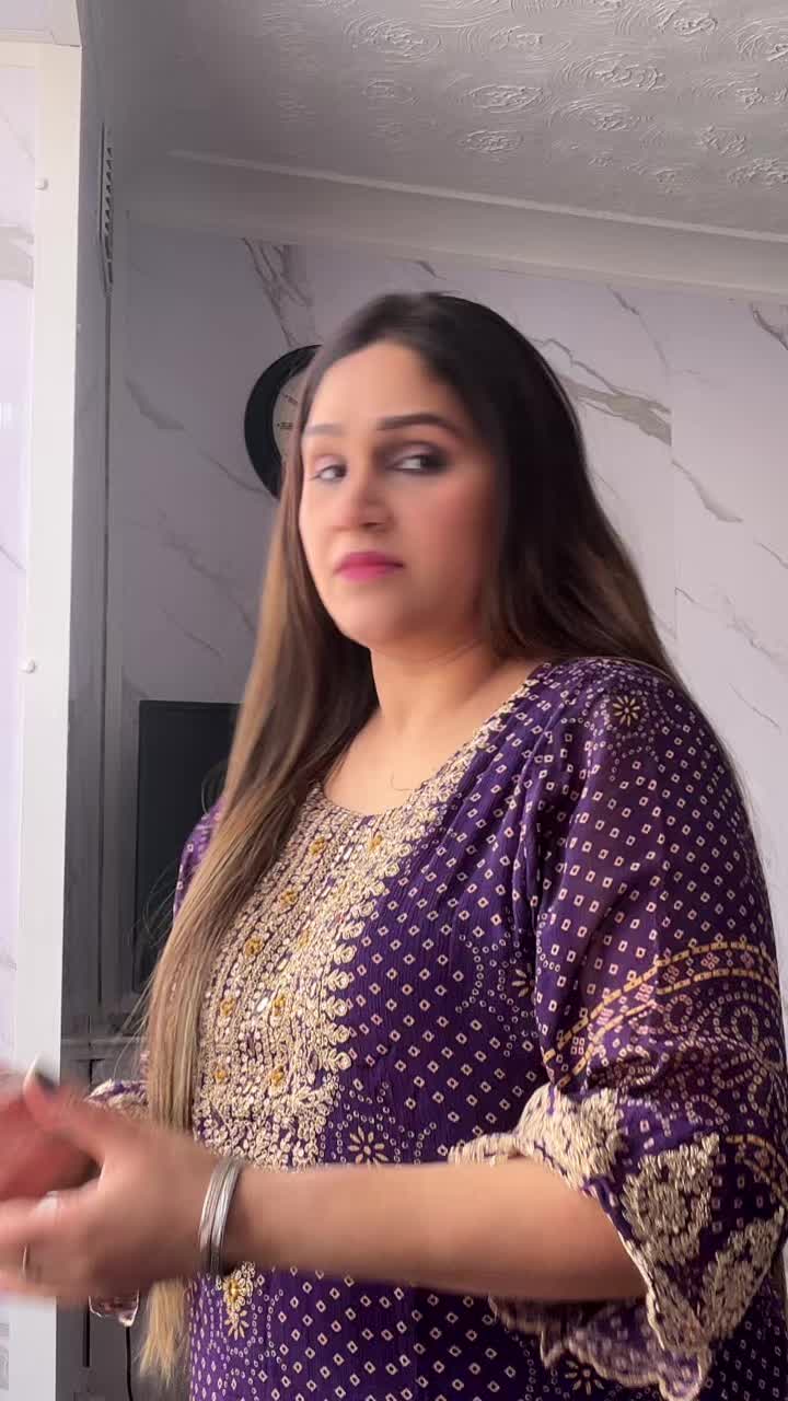@Neetu✨